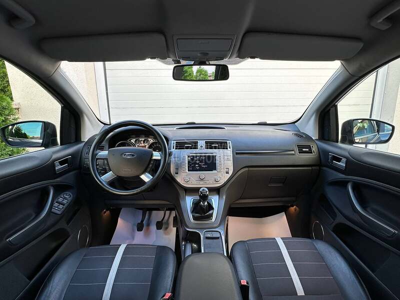 Ford Kuga 2.0TDCI/TITANIUM
