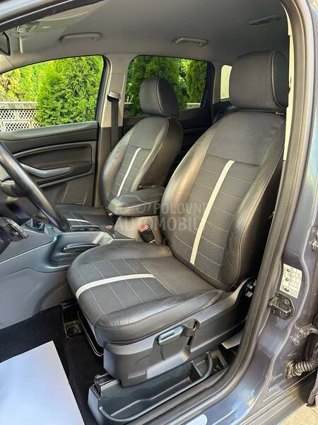 Ford Kuga 2.0TDCI/TITANIUM