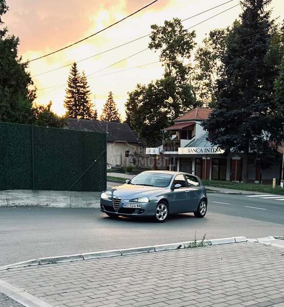 Alfa Romeo 147 