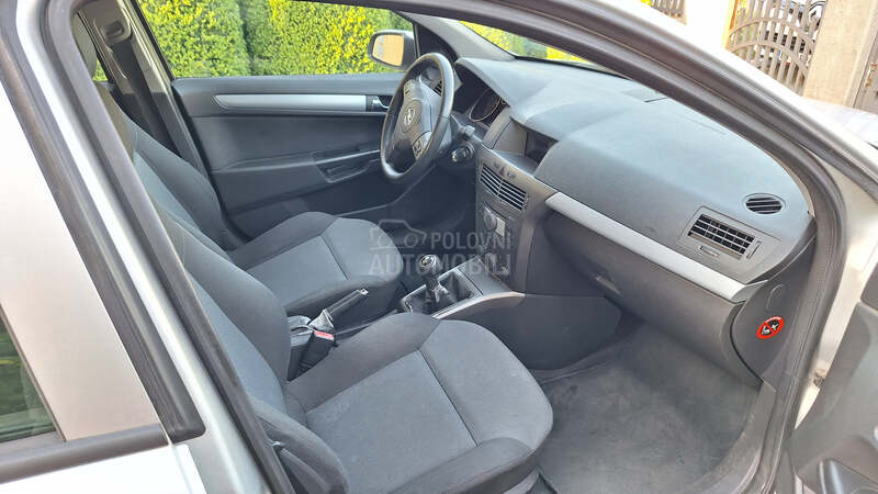 Opel Astra H 1.8 140