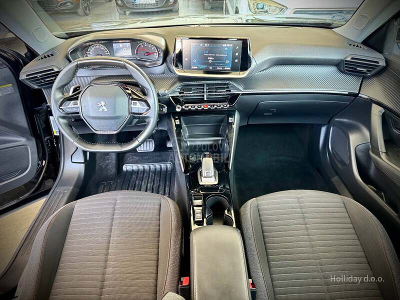 Peugeot 2008 1.2 PureTech