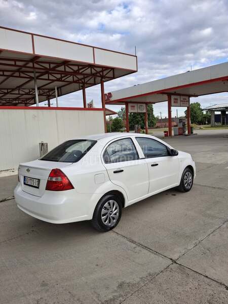 Chevrolet Aveo 
