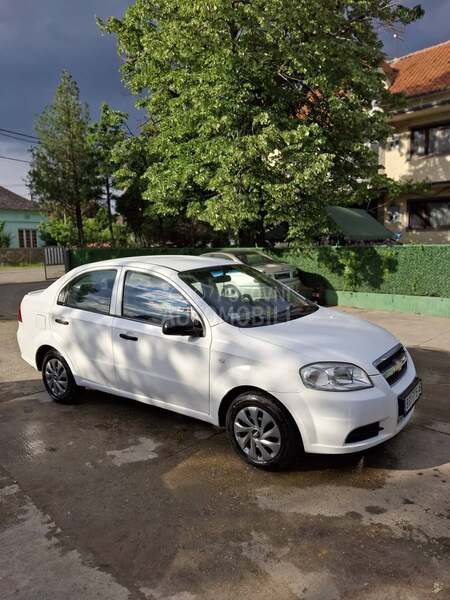Chevrolet Aveo 
