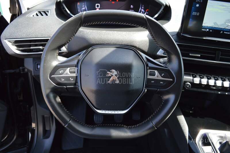 Peugeot 3008 1.5 BlueHDi130 Busin