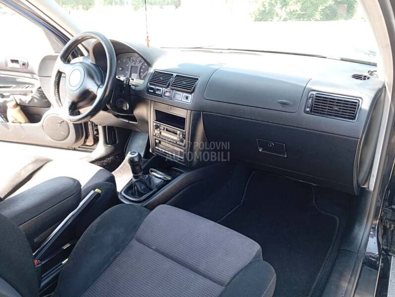 Volkswagen Golf 4 