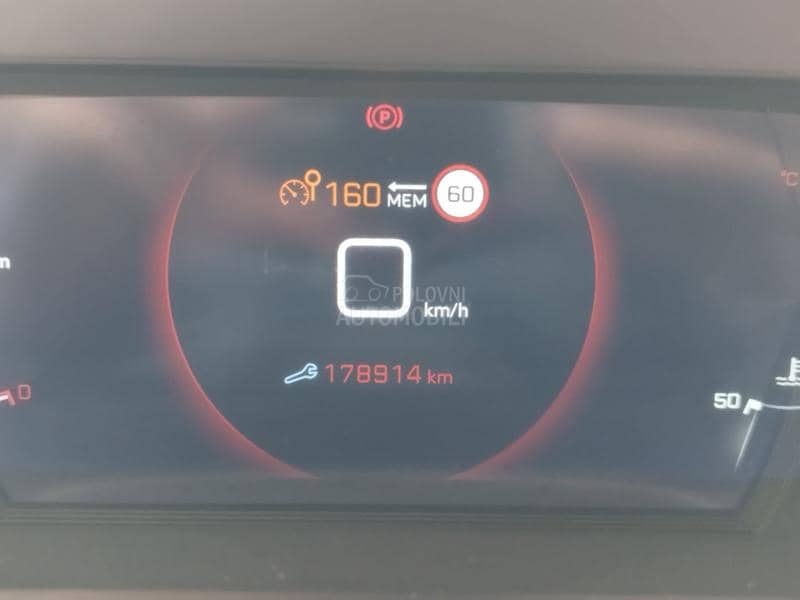 Peugeot 2008 1.5 BLUEHDI ALLURE