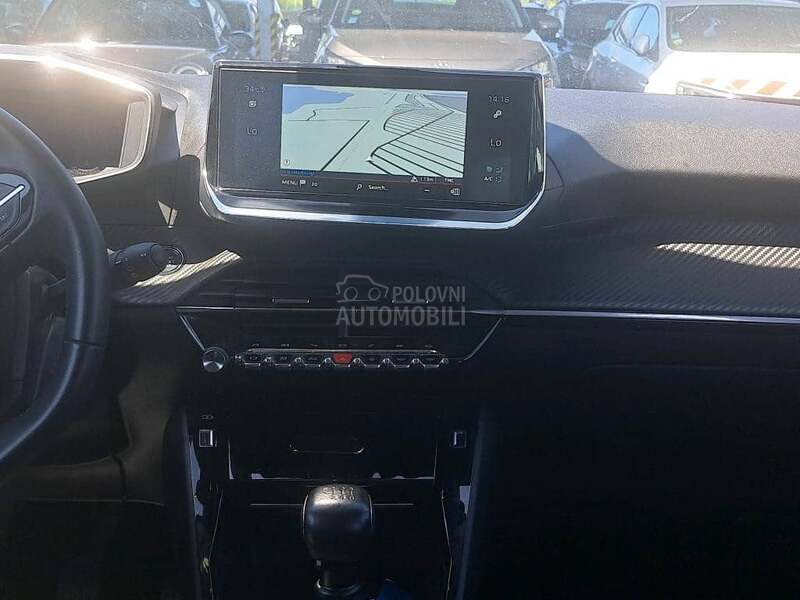 Peugeot 2008 1.5 BLUEHDI ALLURE