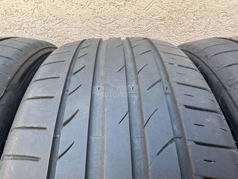 Rotalla 215/40 R17 Letnja