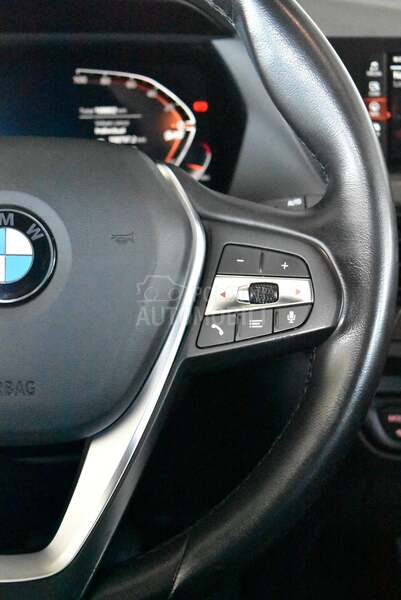 BMW 116 i sDrive AT