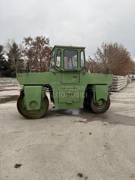 Hamm DV 8 K PEGLA GUME ASFALT