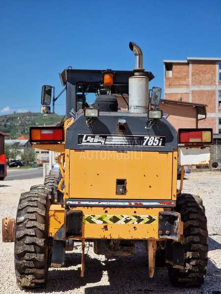 LEEBOY 785i
