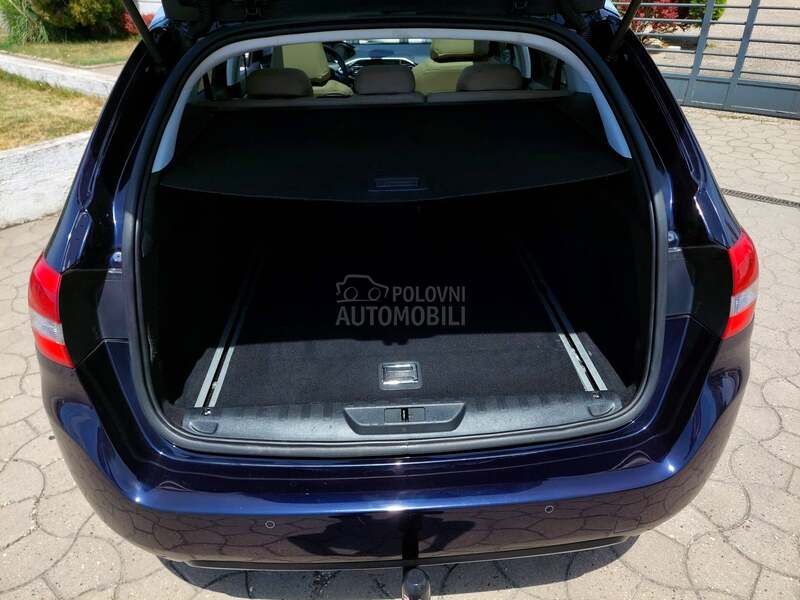 Peugeot 308 1.6BlueHDI/F U L L/