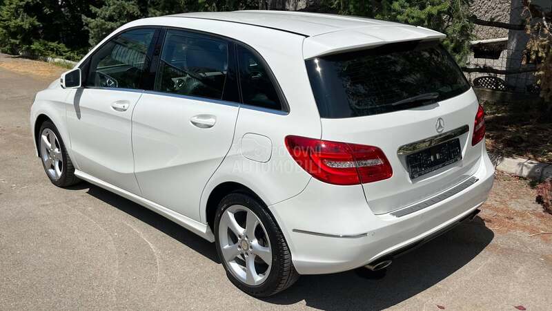 Mercedes Benz B 200 CDI SPORT
