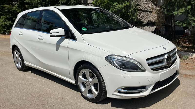 Mercedes Benz B 200 CDI SPORT