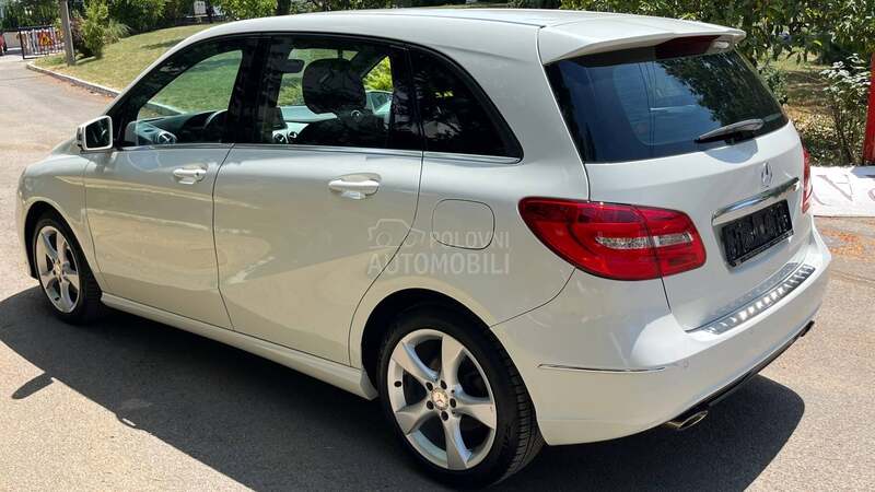 Mercedes Benz B 200 CDI SPORT