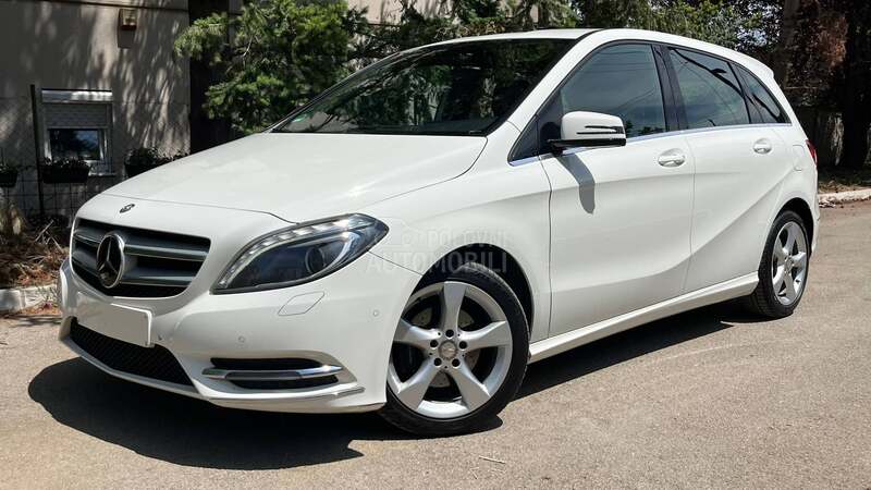 Mercedes Benz B 200 CDI SPORT