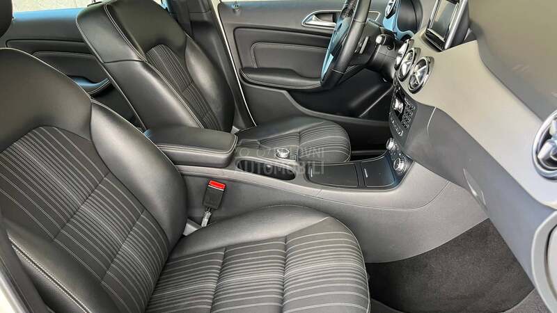 Mercedes Benz B 200 CDI SPORT