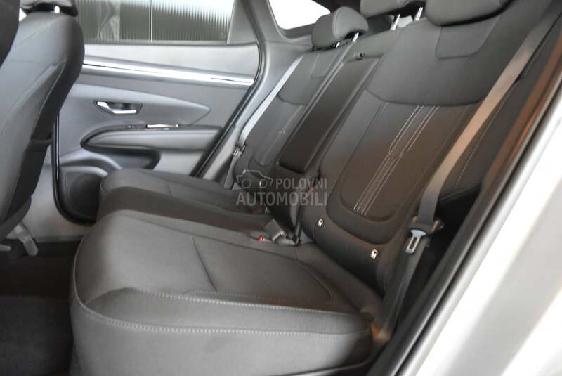 Hyundai Tucson 1.6 MT