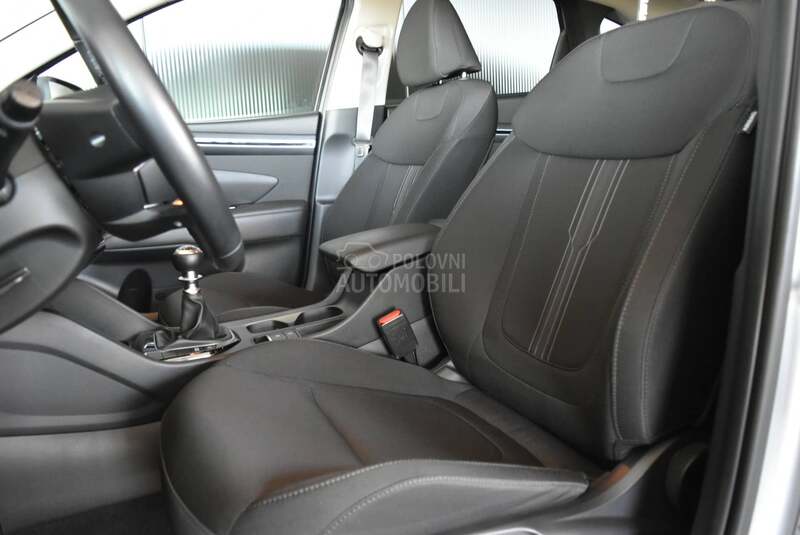 Hyundai Tucson 1.6 MT
