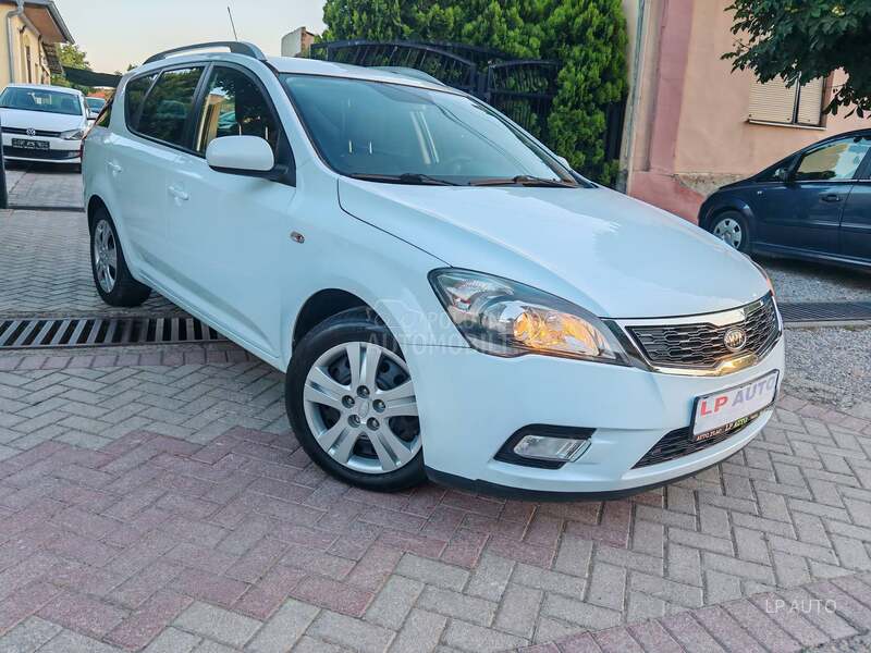 Kia cee`d sw 