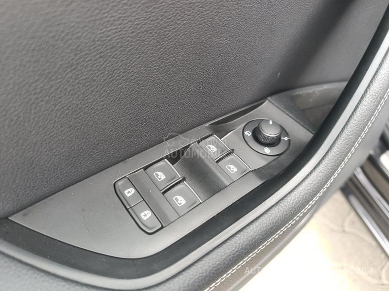 Škoda Superb 2.0 TDI STYLE DSG