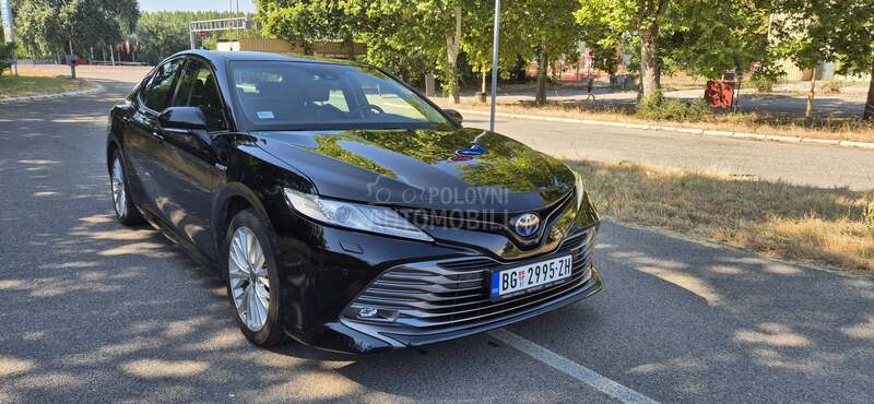 Toyota Camry PREMIUM
