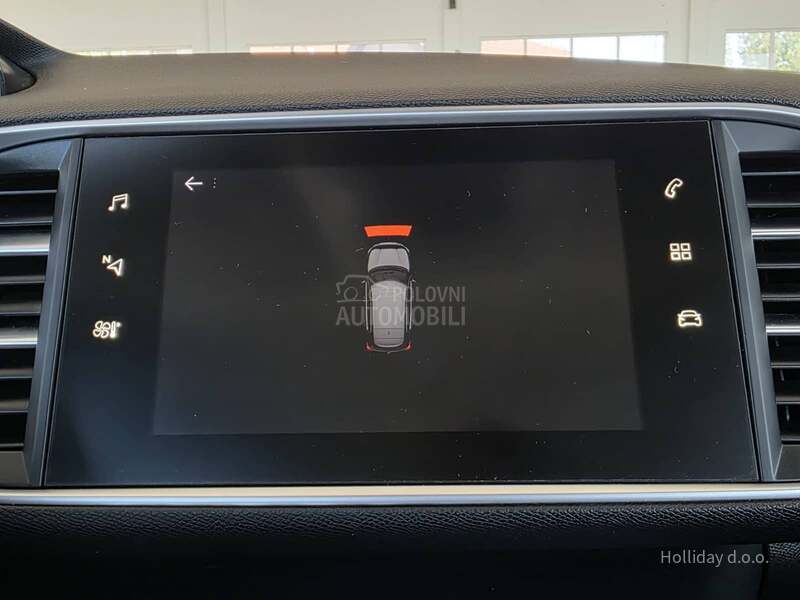 Peugeot 308 1.2PureTech Led Nav