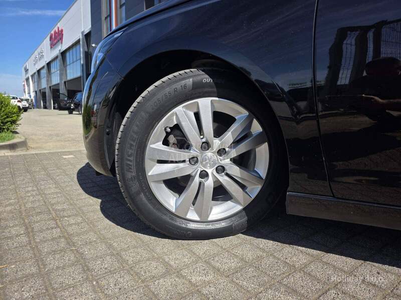 Peugeot 308 1.2PureTech Led Nav