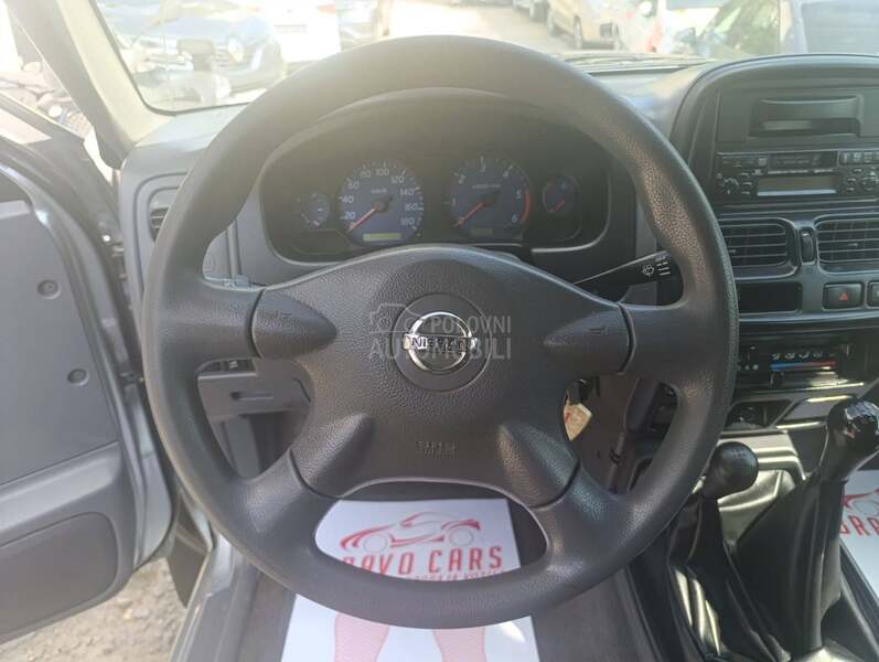 Nissan Navara 2.5tdi 4x4