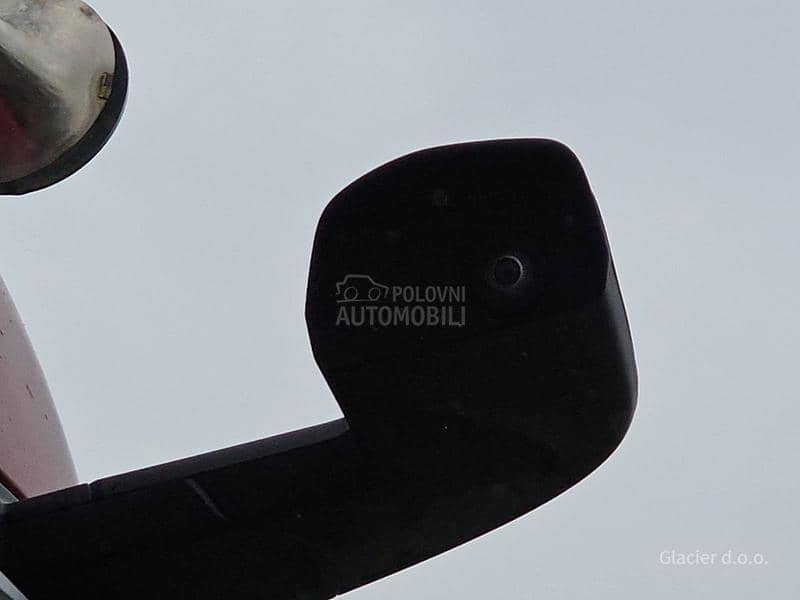 Mercedes Benz ACTROS 1836 / 7.4m / LIFT