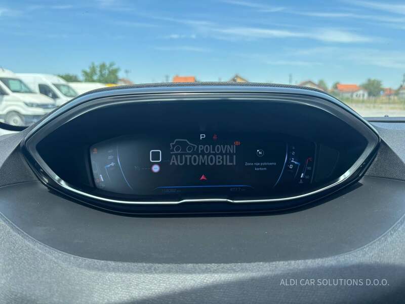 Peugeot 5008 1.5 Hdi/Allure
