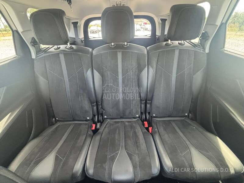 Peugeot 5008 1.5 Hdi/Allure