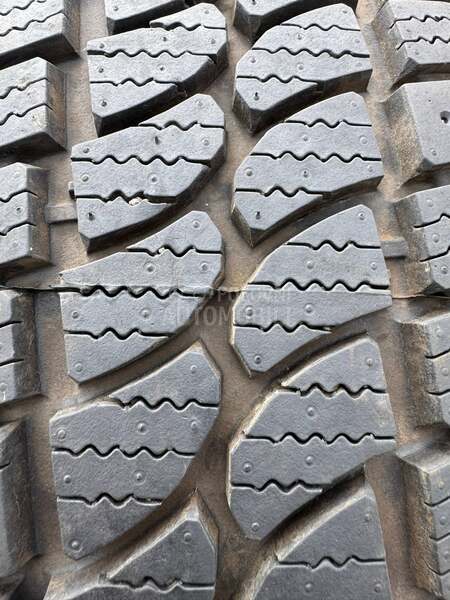 Tigar 225/70 R15 Zimska
