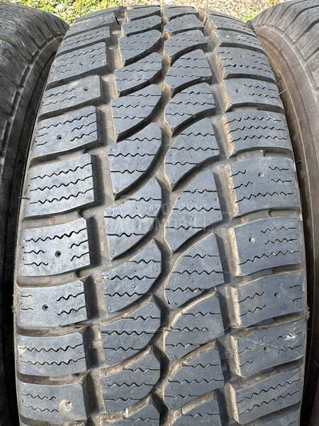 Tigar 225/70 R15 Zimska
