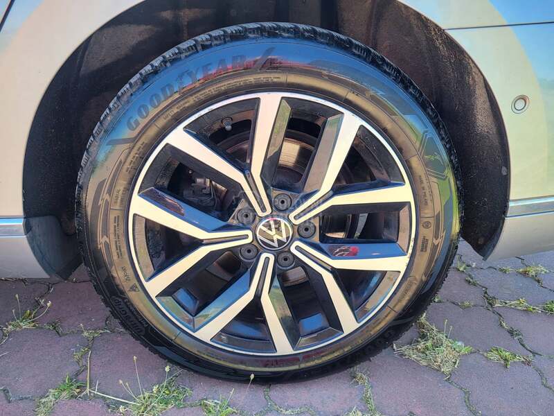 Volkswagen Passat B8 EXECUTIVE/4MOTION