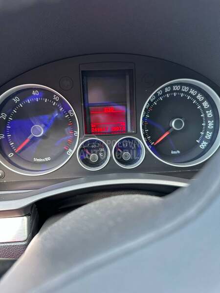 Volkswagen Golf 5 GTI