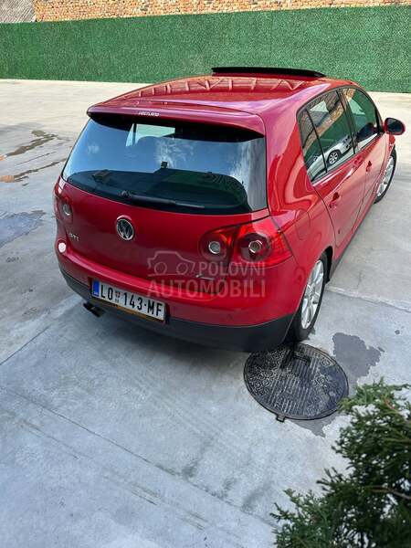 Volkswagen Golf 5 GTI