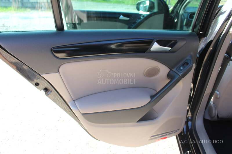 Volkswagen Golf 6 2.0 TDI CONFORTLINE