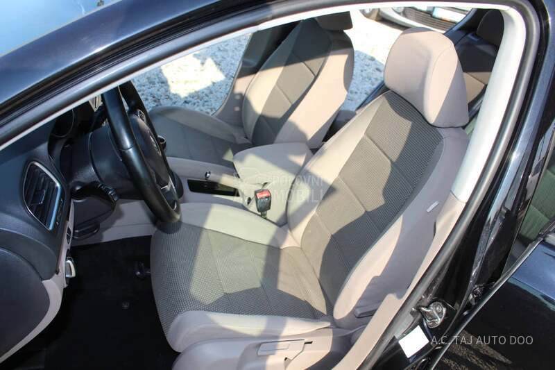 Volkswagen Golf 6 2.0 TDI CONFORTLINE