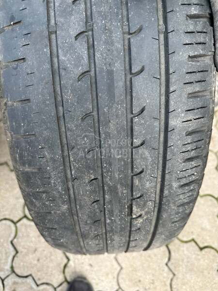 Goodyear 235/65 R17 Sve sezone