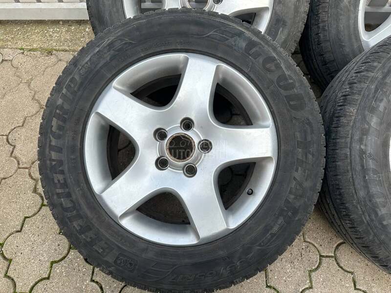 Goodyear 235/65 R17 Sve sezone