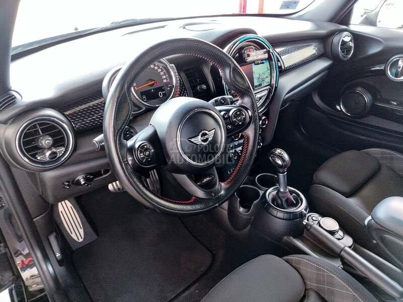 MINI Cooper S John Cooper Works