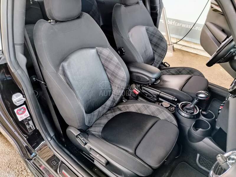 MINI Cooper S John Cooper Works