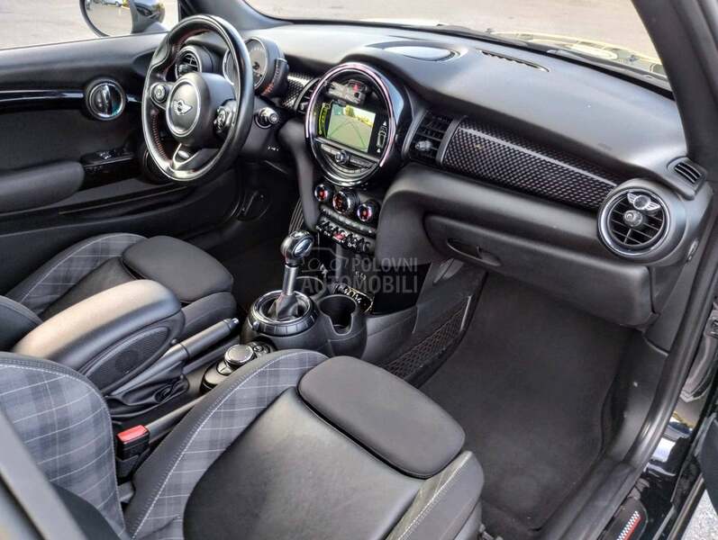 MINI Cooper S John Cooper Works