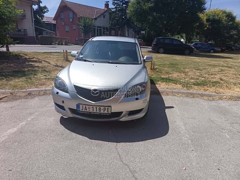 Mazda 3 hecbek