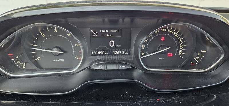 Peugeot 2008 1.6HDI/N.A.V.I