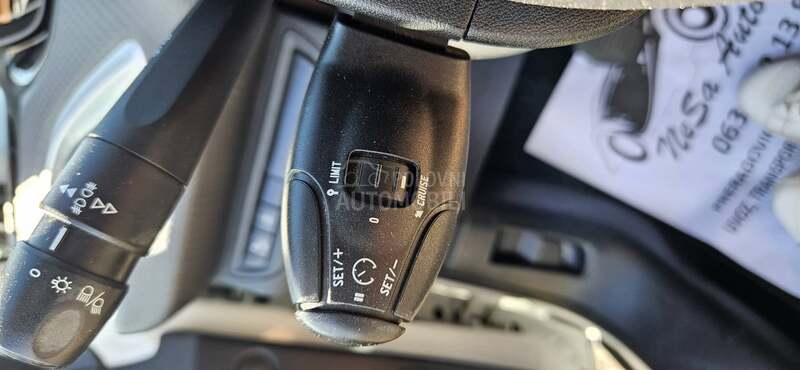 Peugeot 2008 1.6HDI/N.A.V.I