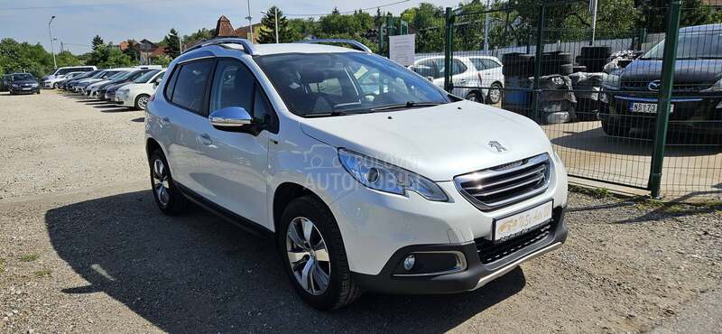 Peugeot 2008 1.6HDI/N.A.V.I
