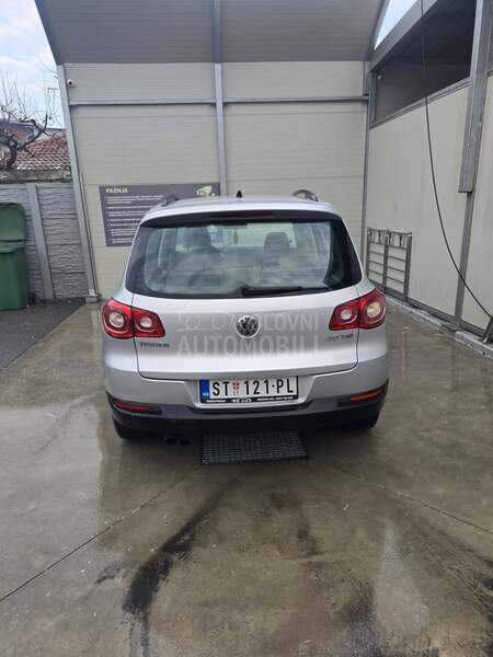 Volkswagen Tiguan 2.0