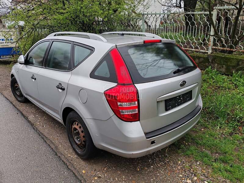 Kia cee`d sw 1.4
